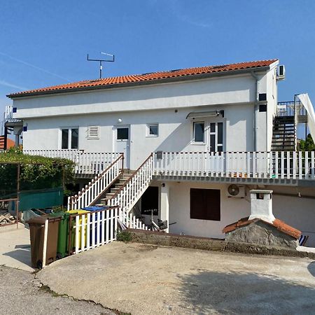 Apartment Ivana Krk Town Exterior photo